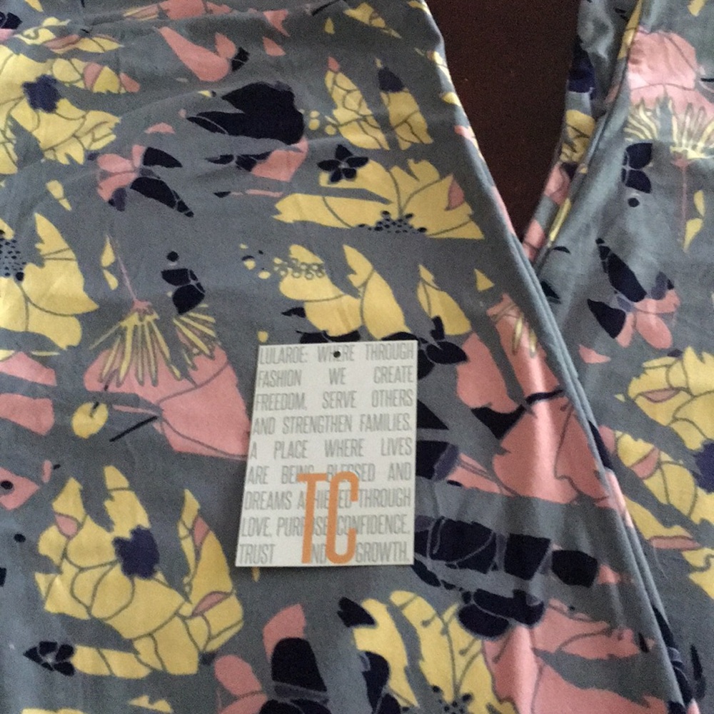 LuLaRoe TC leggings